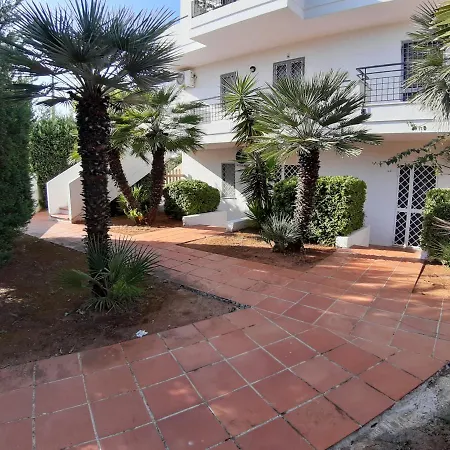 Casa de Férias Baia Dei Pini *